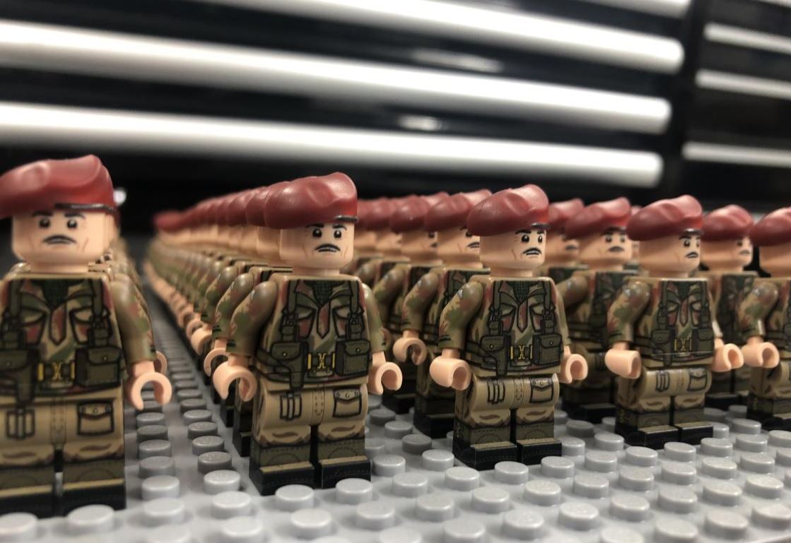 Custom WW2 British SAS Soldiers Made With Real LEGO® Minifigures